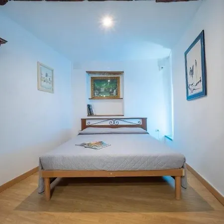 Lamarmora 26 Guest house