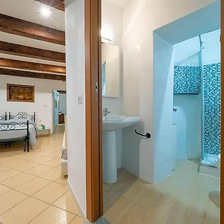 Lamarmora 26 Casa de hóspedes 4*